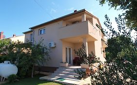 Apartments Jere 719